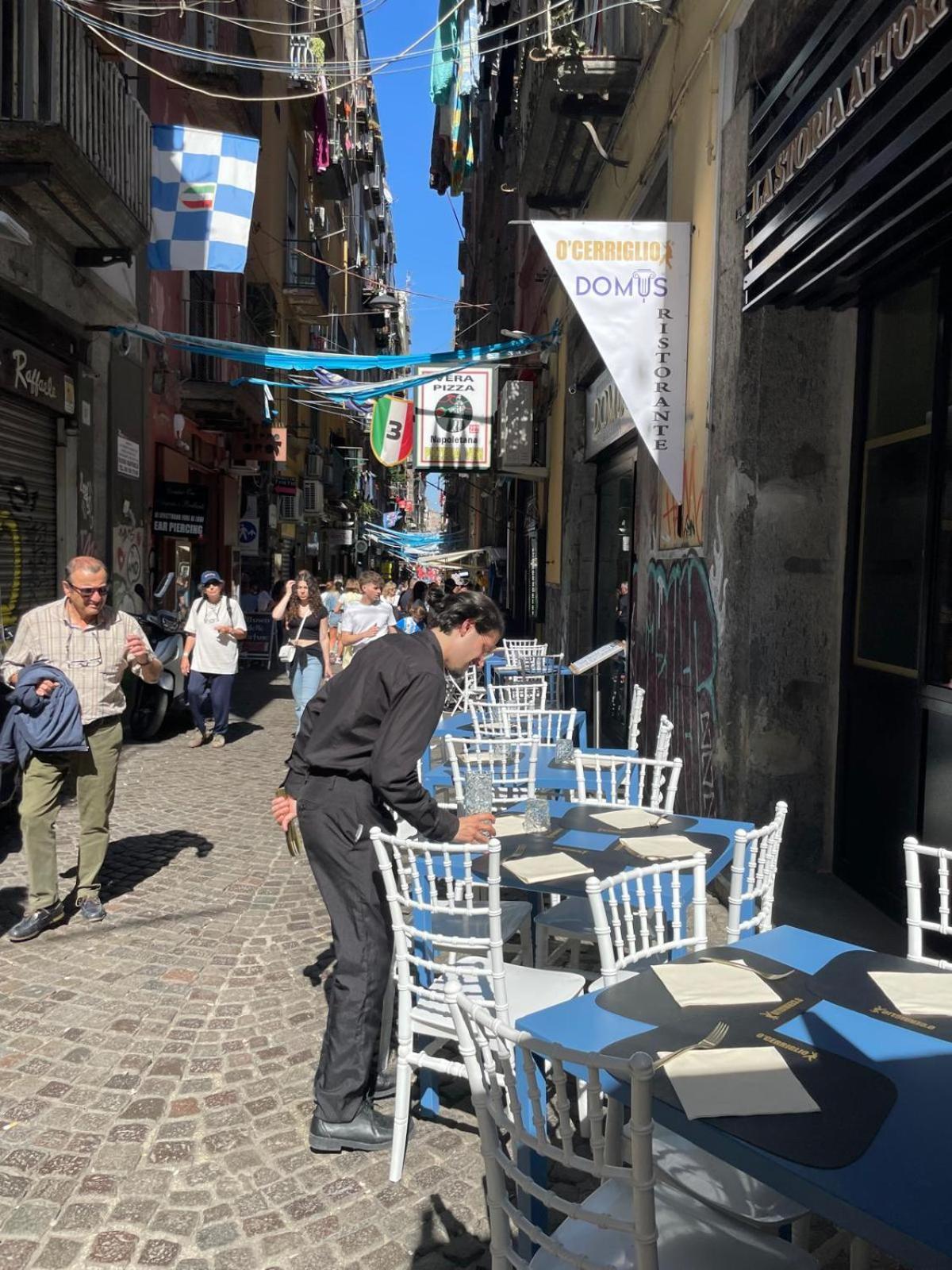 Vincenzino A Spaccanapoli Kültér fotó